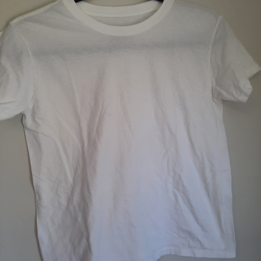 Boys white tshirt